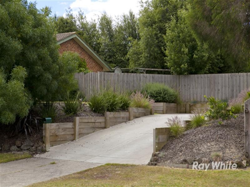 30 Wahgunyah Crescent, Langwarrin VIC 3910