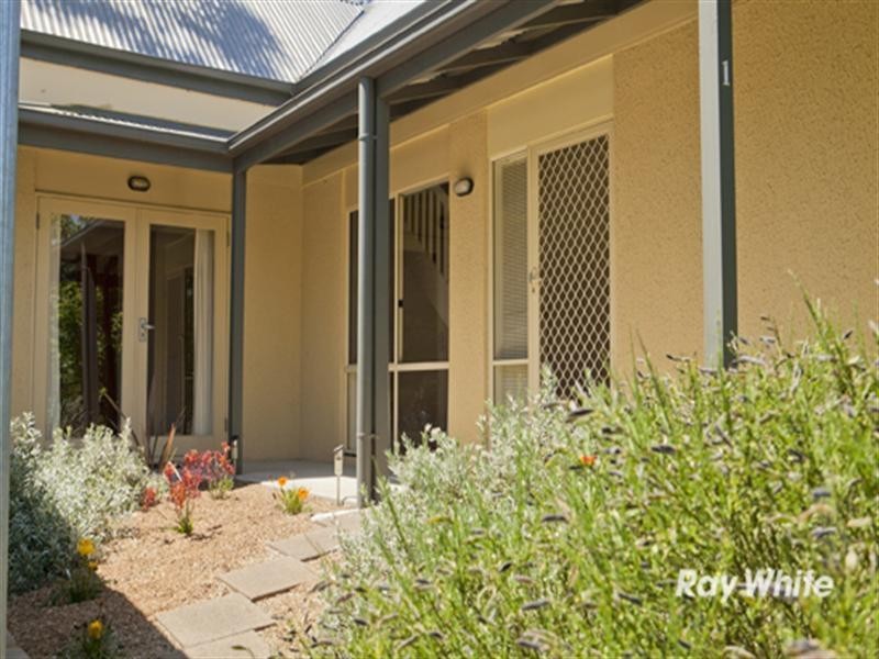 1/18 Malcolm Road, Langwarrin VIC 3910