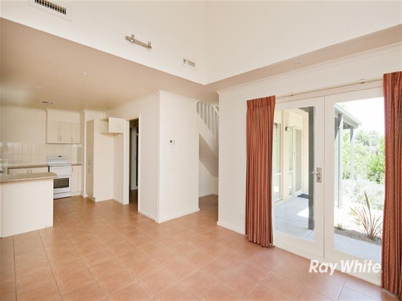 1/18 Malcolm Road, Langwarrin VIC 3910