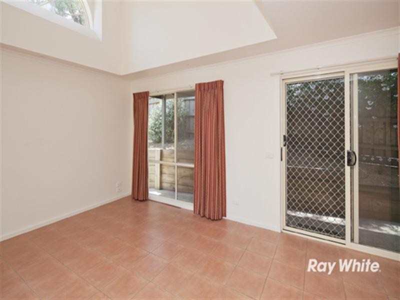 1/18 Malcolm Road, Langwarrin VIC 3910