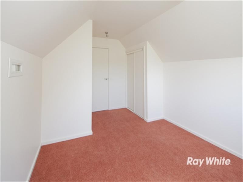 1/18 Malcolm Road, Langwarrin VIC 3910