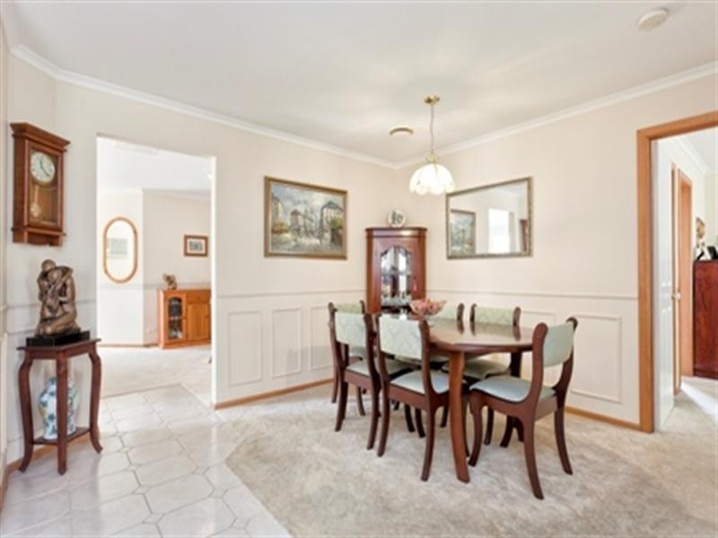14 Eric Court, Langwarrin VIC 3910