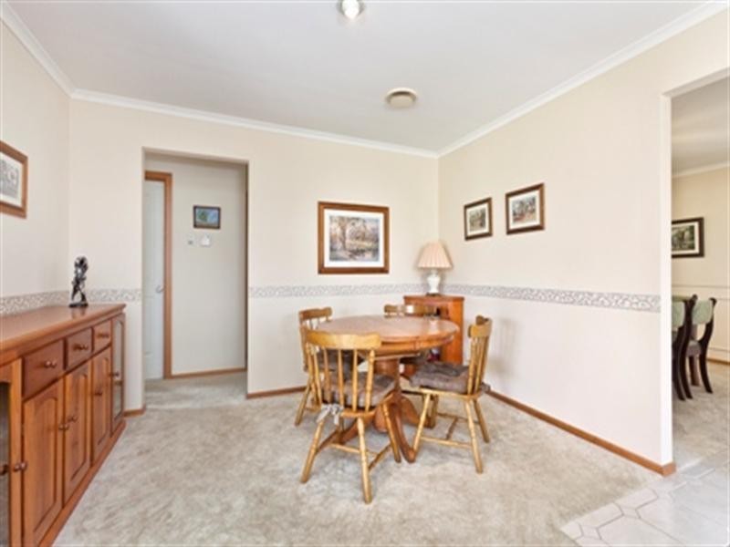 14 Eric Court, Langwarrin VIC 3910