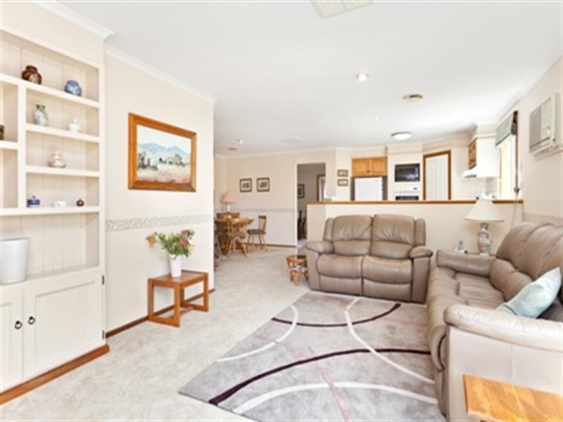 14 Eric Court, Langwarrin VIC 3910
