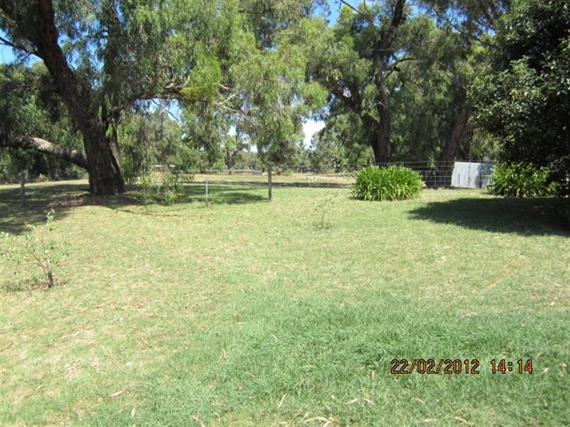 70 Valley Road, Langwarrin VIC 3910