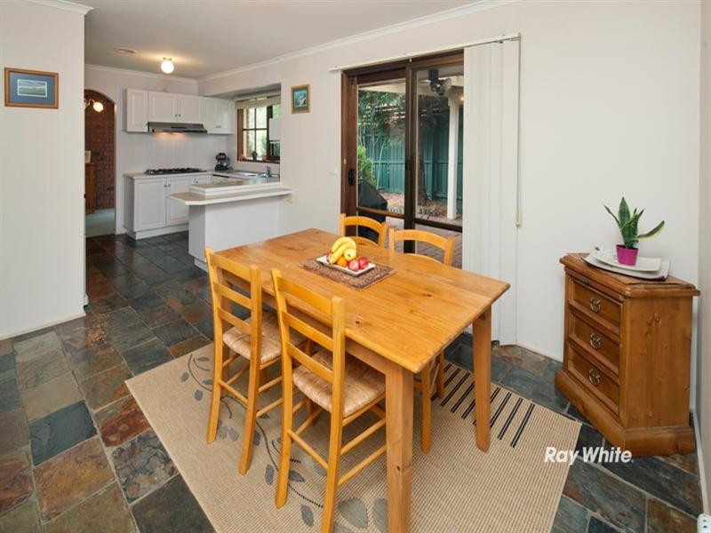 34 Melaleuca Crescent, Langwarrin VIC 3910