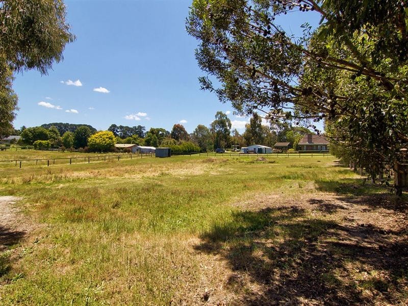 135 Bungower Road, Somerville VIC 3912
