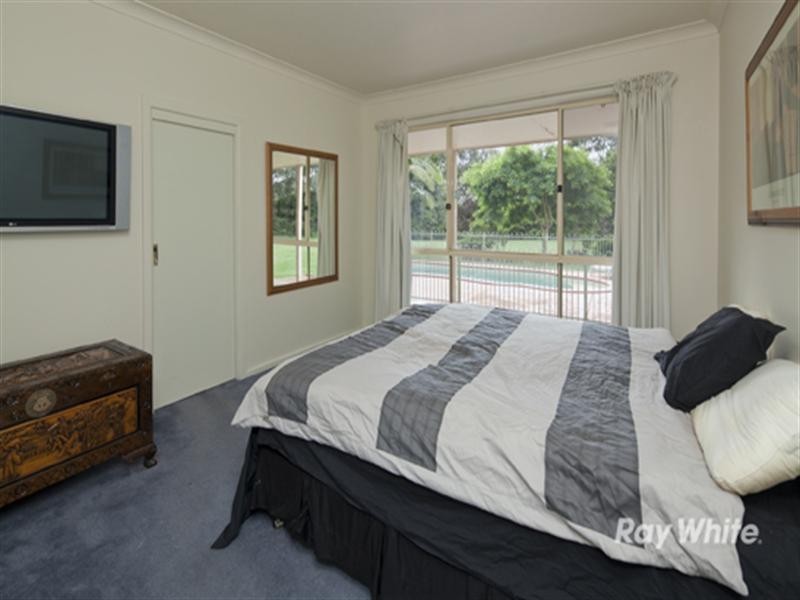 4 Bushbury Court, Somerville VIC 3912