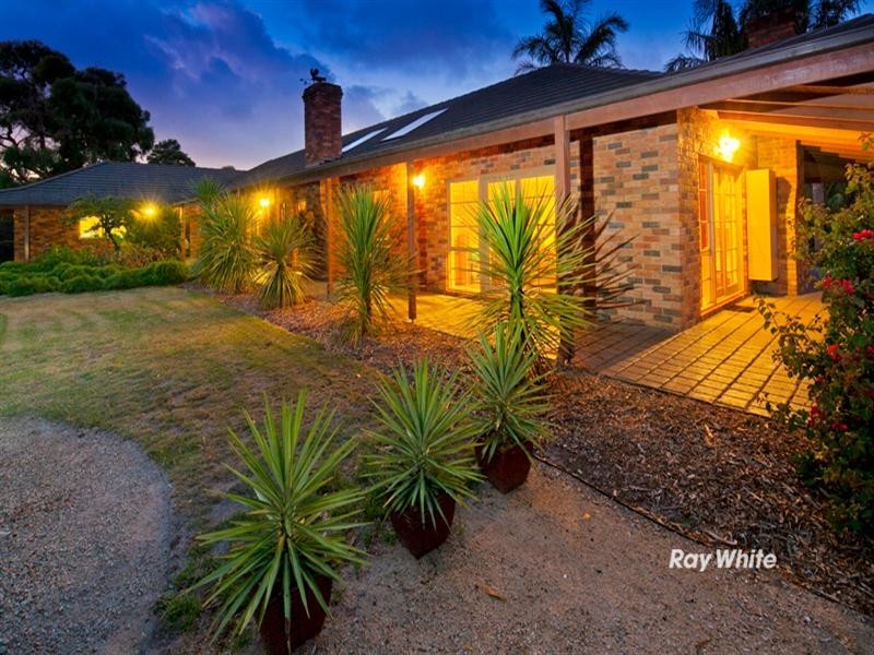 595 Robinsons Road, Langwarrin VIC 3910