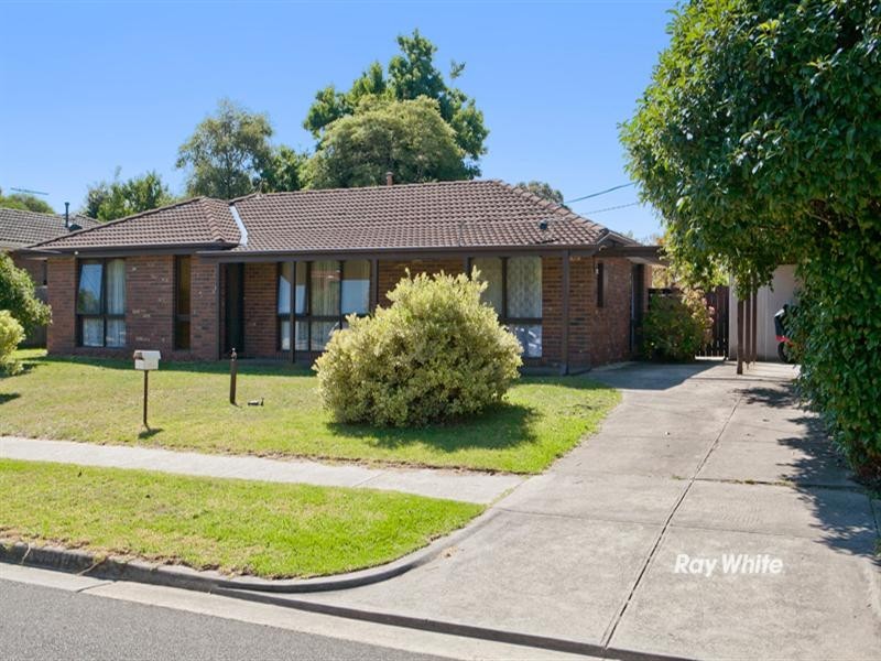 17 Sandpiper Place, Frankston VIC 3199