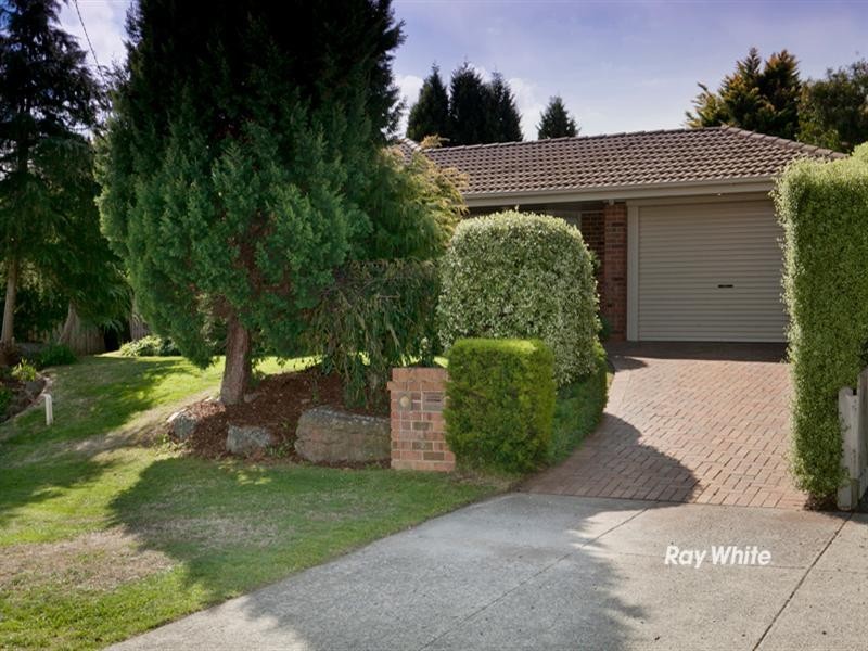 5 Unthank Court, Somerville VIC 3912