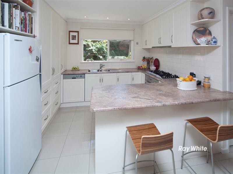 5 Unthank Court, Somerville VIC 3912