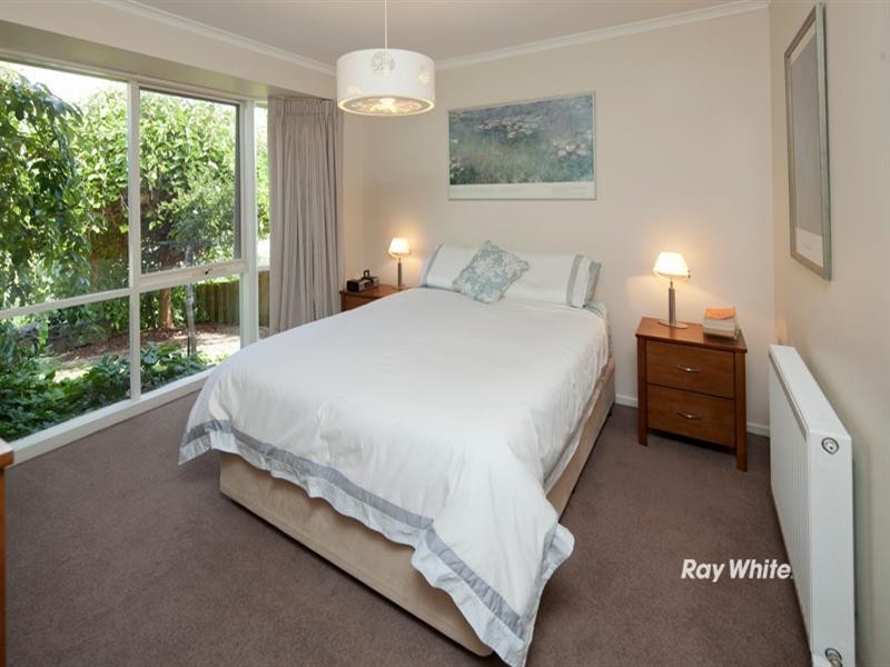 5 Unthank Court, Somerville VIC 3912
