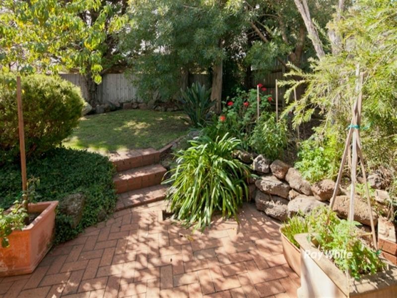 5 Unthank Court, Somerville VIC 3912