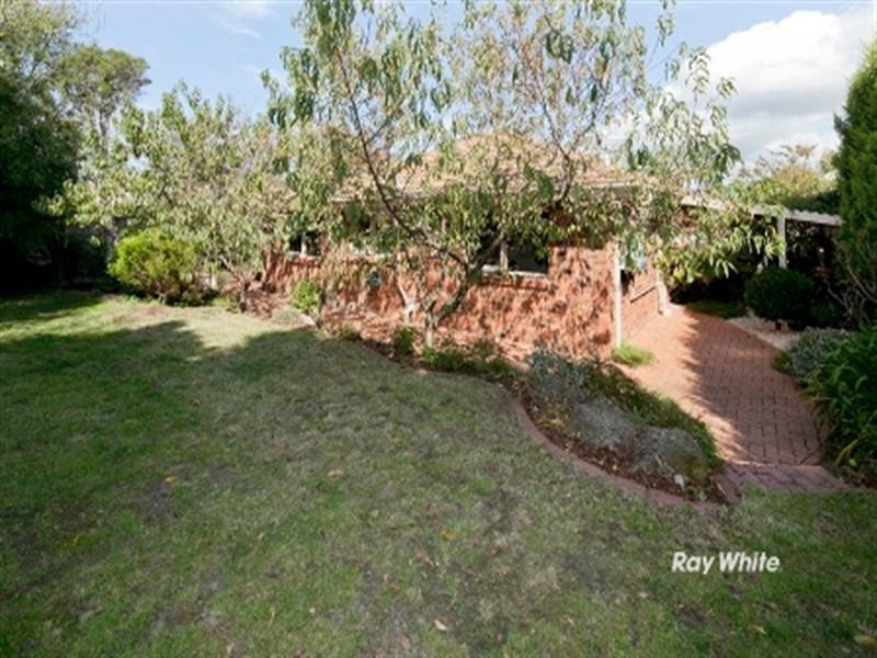 5 Unthank Court, Somerville VIC 3912