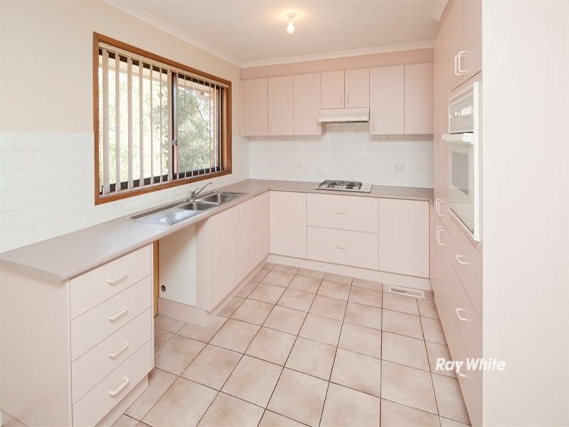 2/9 Micheala Court, Langwarrin VIC 3910