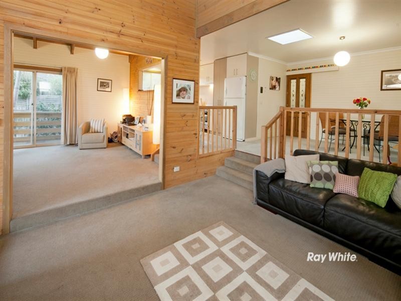 2 Eric Court, Langwarrin VIC 3910