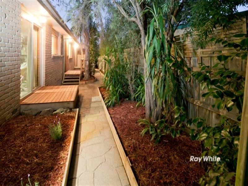 2 Eric Court, Langwarrin VIC 3910