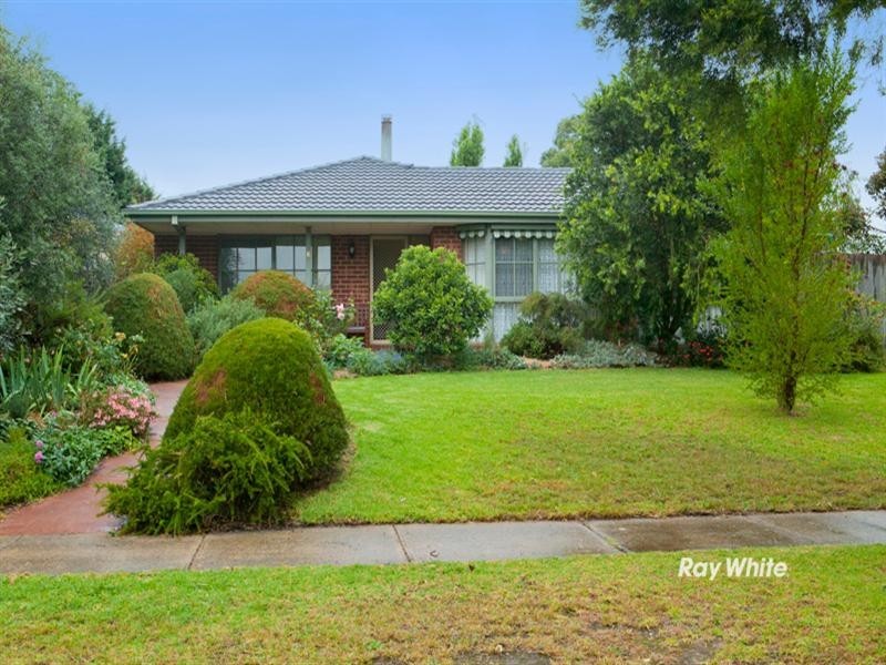 6 Melanie Court, Langwarrin VIC 3910