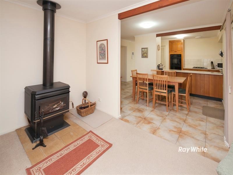6 Melanie Court, Langwarrin VIC 3910