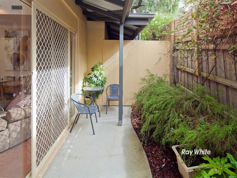 2/18 Malcolm Road, Langwarrin VIC 3910