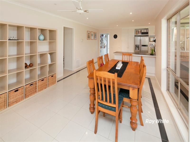 13 Orchard Court, Somerville VIC 3912