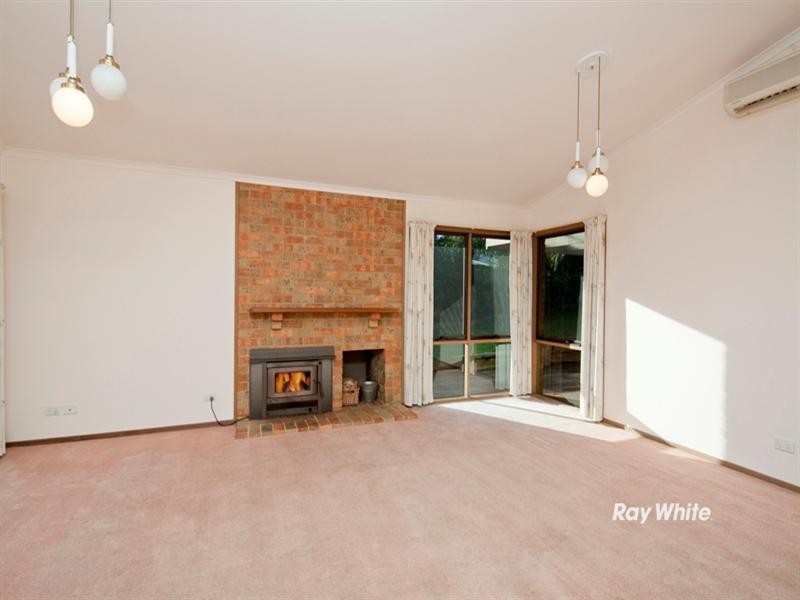 9 Elaine Court, Somerville VIC 3912