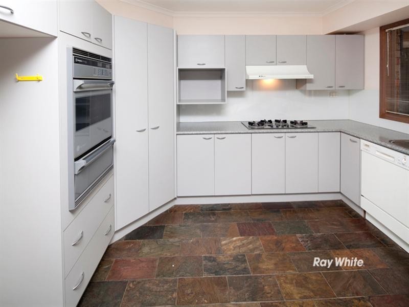 9 Elaine Court, Somerville VIC 3912