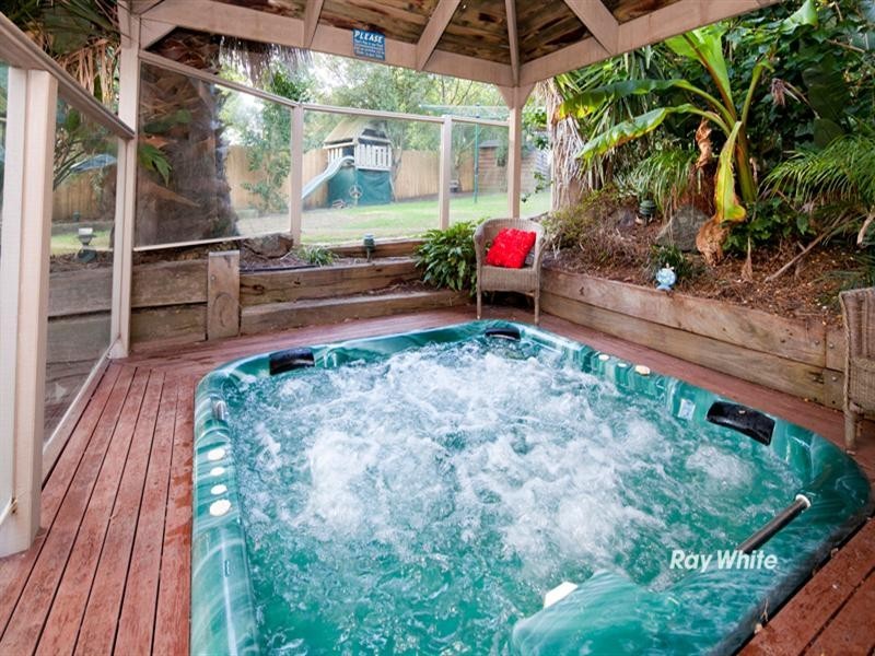 9 Elaine Court, Somerville VIC 3912