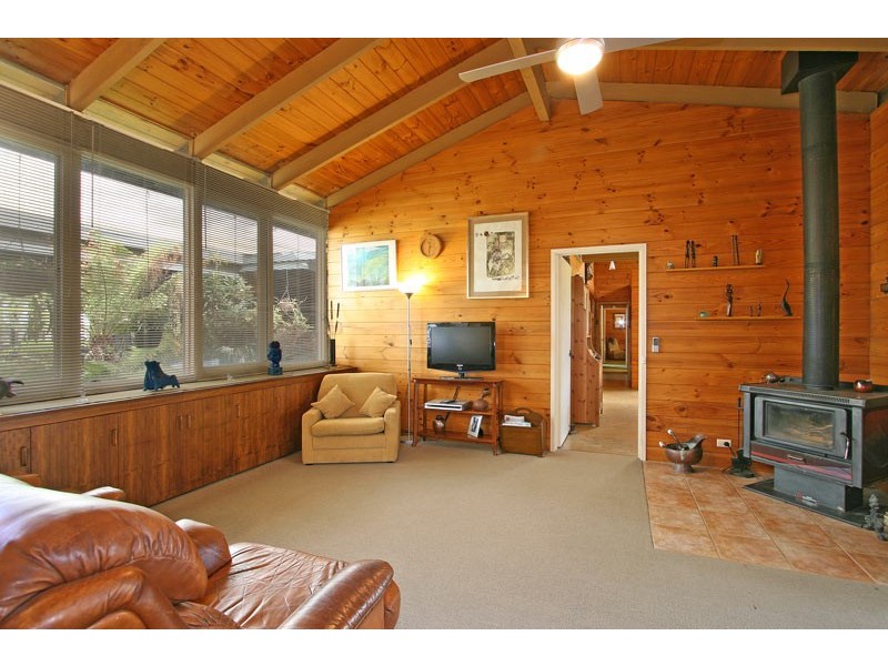 880 North Road, Pearcedale VIC 3912