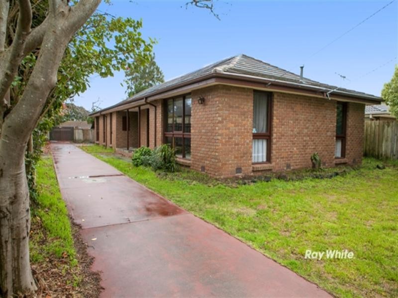19 Hadley Street, Seaford VIC 3198