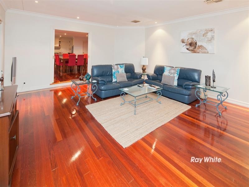 2 Faith Court, Langwarrin VIC 3910