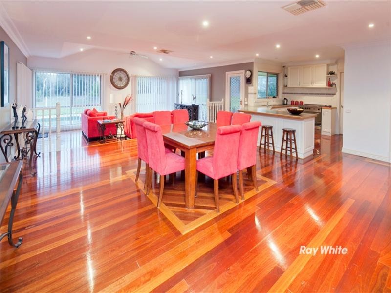 2 Faith Court, Langwarrin VIC 3910