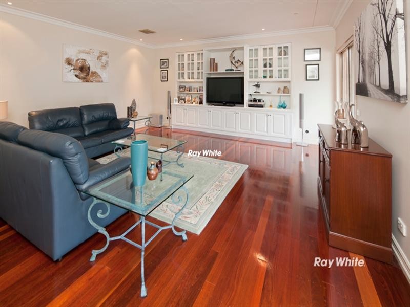 2 Faith Court, Langwarrin VIC 3910