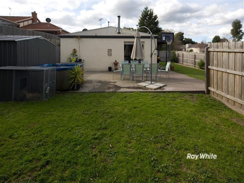 1 Sage Court, Langwarrin VIC 3910