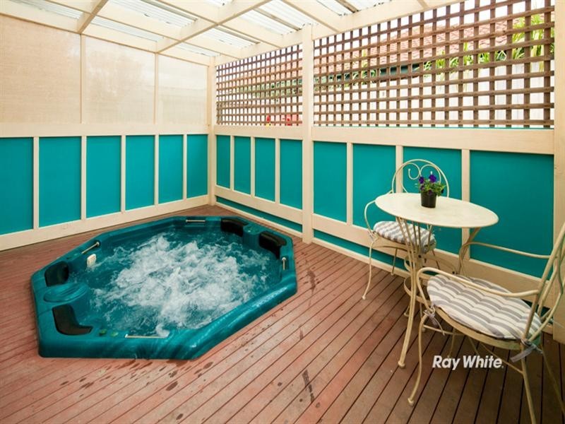 18 Monique Drive, Langwarrin VIC 3910