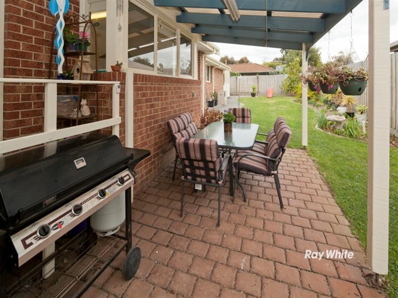 18 Monique Drive, Langwarrin VIC 3910