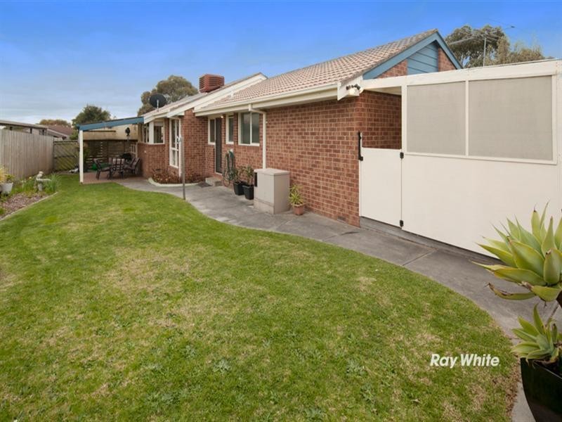 18 Monique Drive, Langwarrin VIC 3910