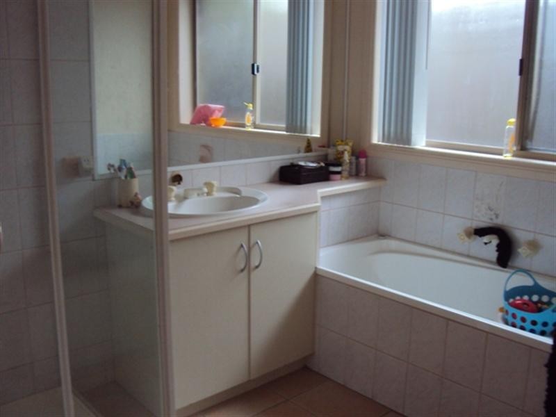 27 Bayvista Rise, Somerville VIC 3912