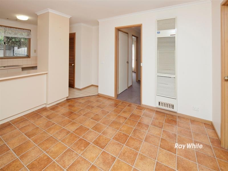 17 Clarendon Drive, Somerville VIC 3912