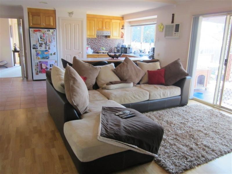 4 Sandra Court, Langwarrin VIC 3910