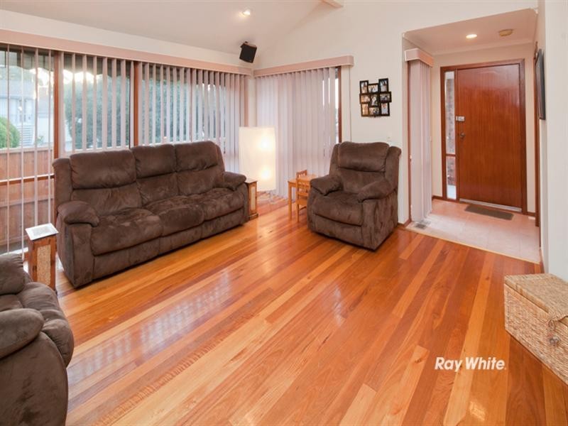 6 Panoramic Drive, Langwarrin VIC 3910