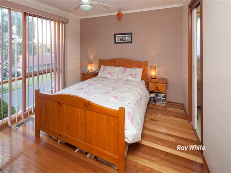 6 Panoramic Drive, Langwarrin VIC 3910