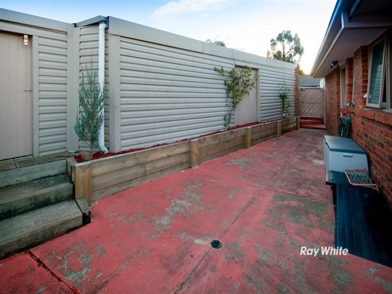 6 Panoramic Drive, Langwarrin VIC 3910