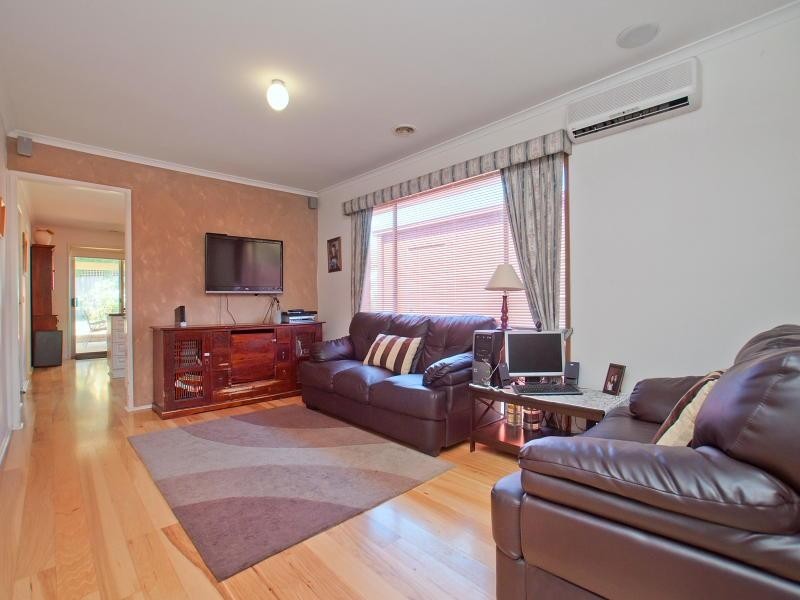 82 Quarry Road, Langwarrin VIC 3910