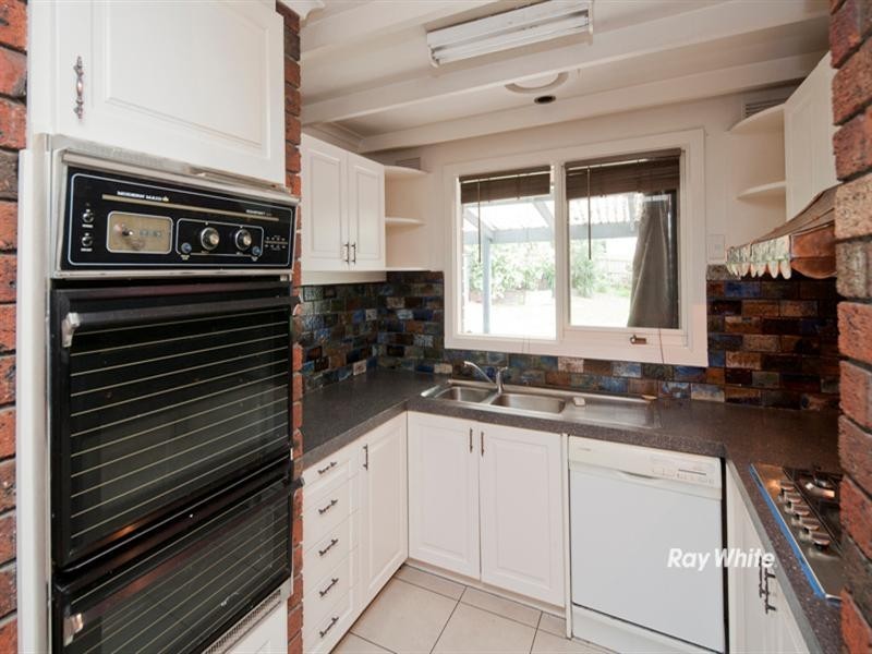 81 Heatherhill Road, Frankston VIC 3199