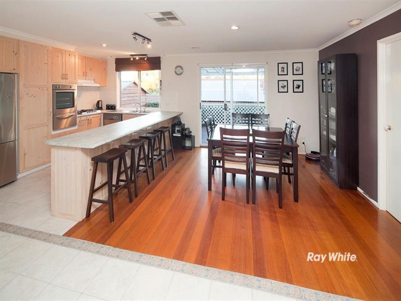 12 Huntly Court, Langwarrin VIC 3910