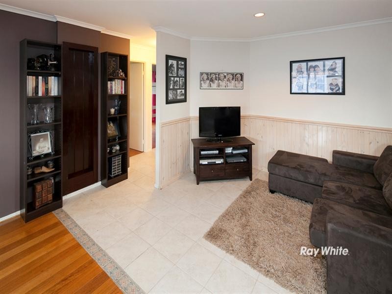 12 Huntly Court, Langwarrin VIC 3910