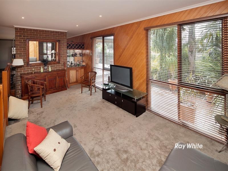 2 Airlie Court, Langwarrin VIC 3910