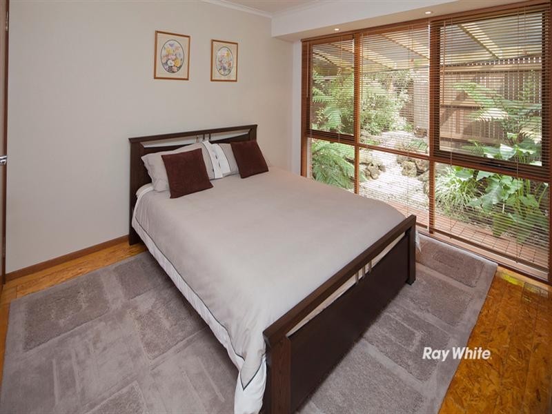 2 Airlie Court, Langwarrin VIC 3910